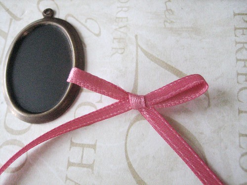 DIY Chalkboard Necklace