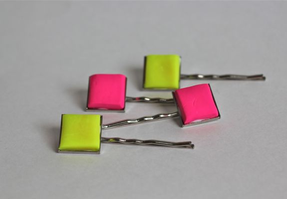 neon hair pins