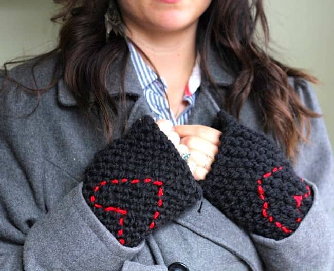 knitted fingerless gloves