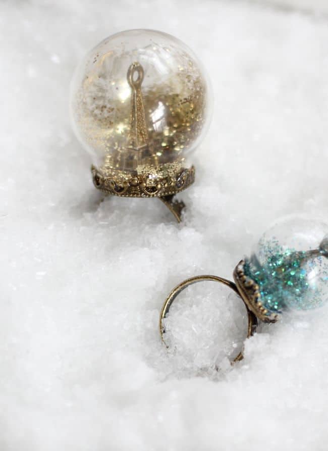Glitter Snow Globe Ring | HelloGlow.co
