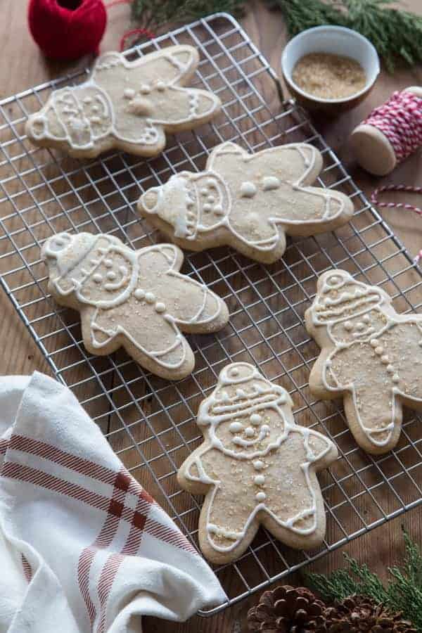 White Chocolate Sugar Cookies with Peppermint Royal Icing - Oh Sweet Basil