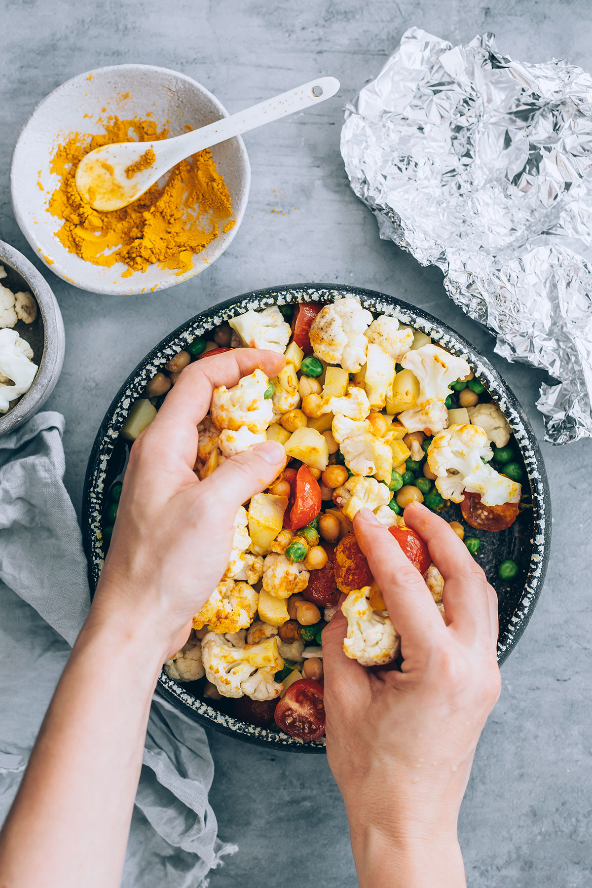 Make These Curry Cauliflower Grill Packets for Your Next Cookout