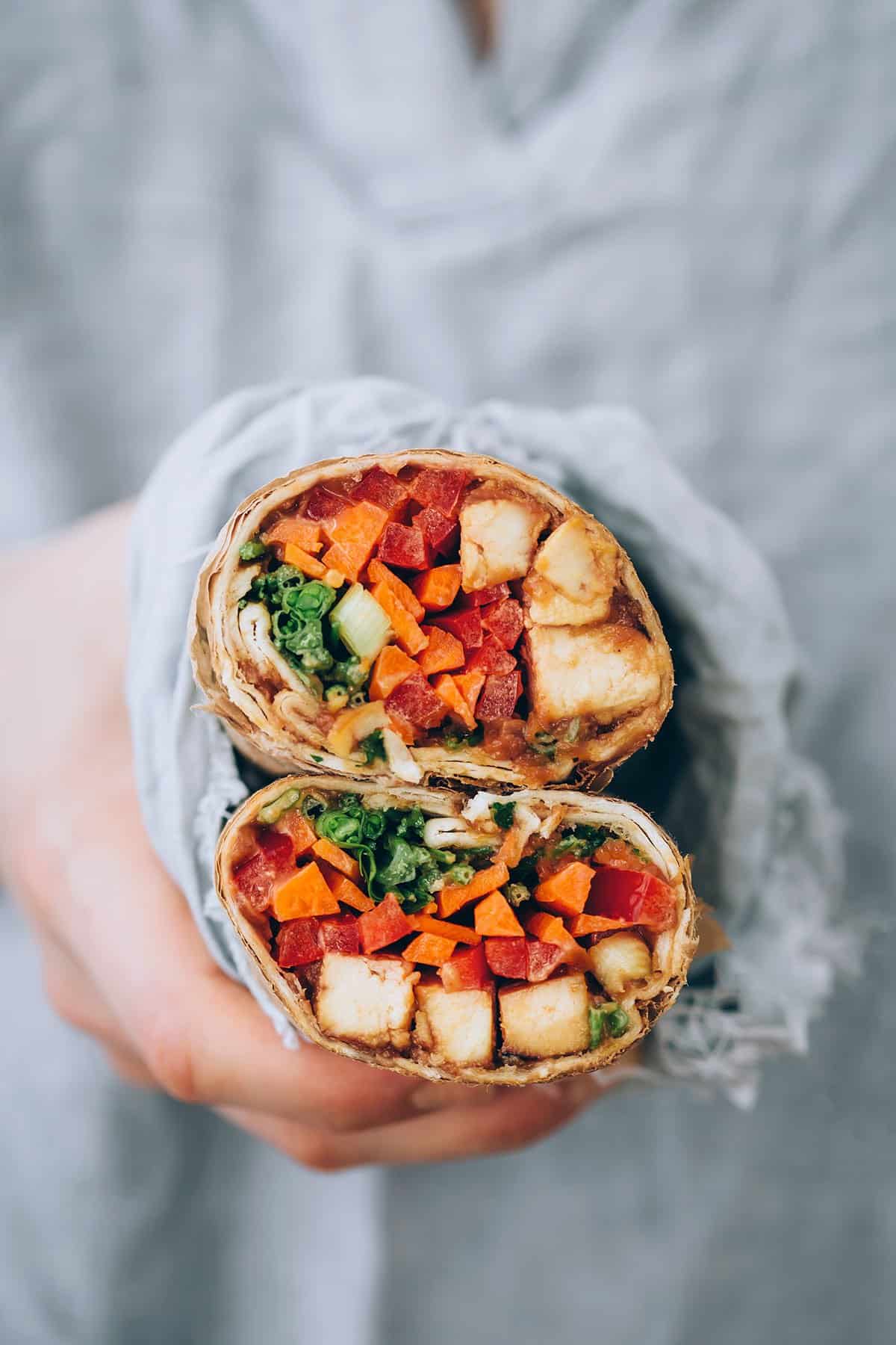 Healthy Chicken Shawarma Quinoa Bowls - Peas and Crayons