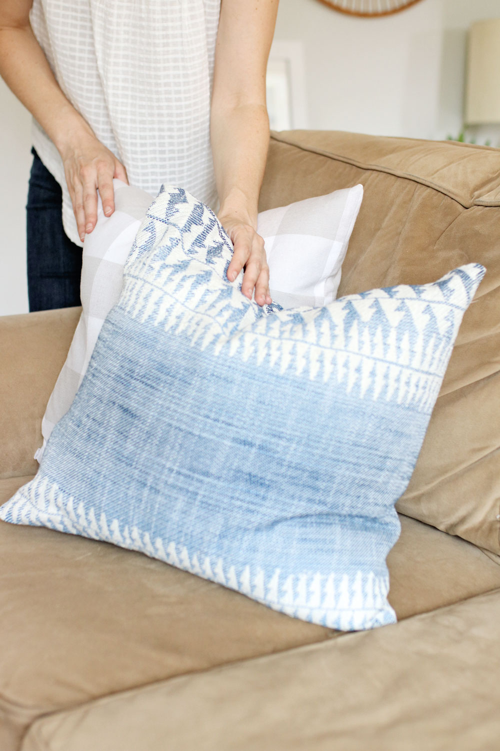 How to Sew a Simple Envelope Pillow Hello Nest