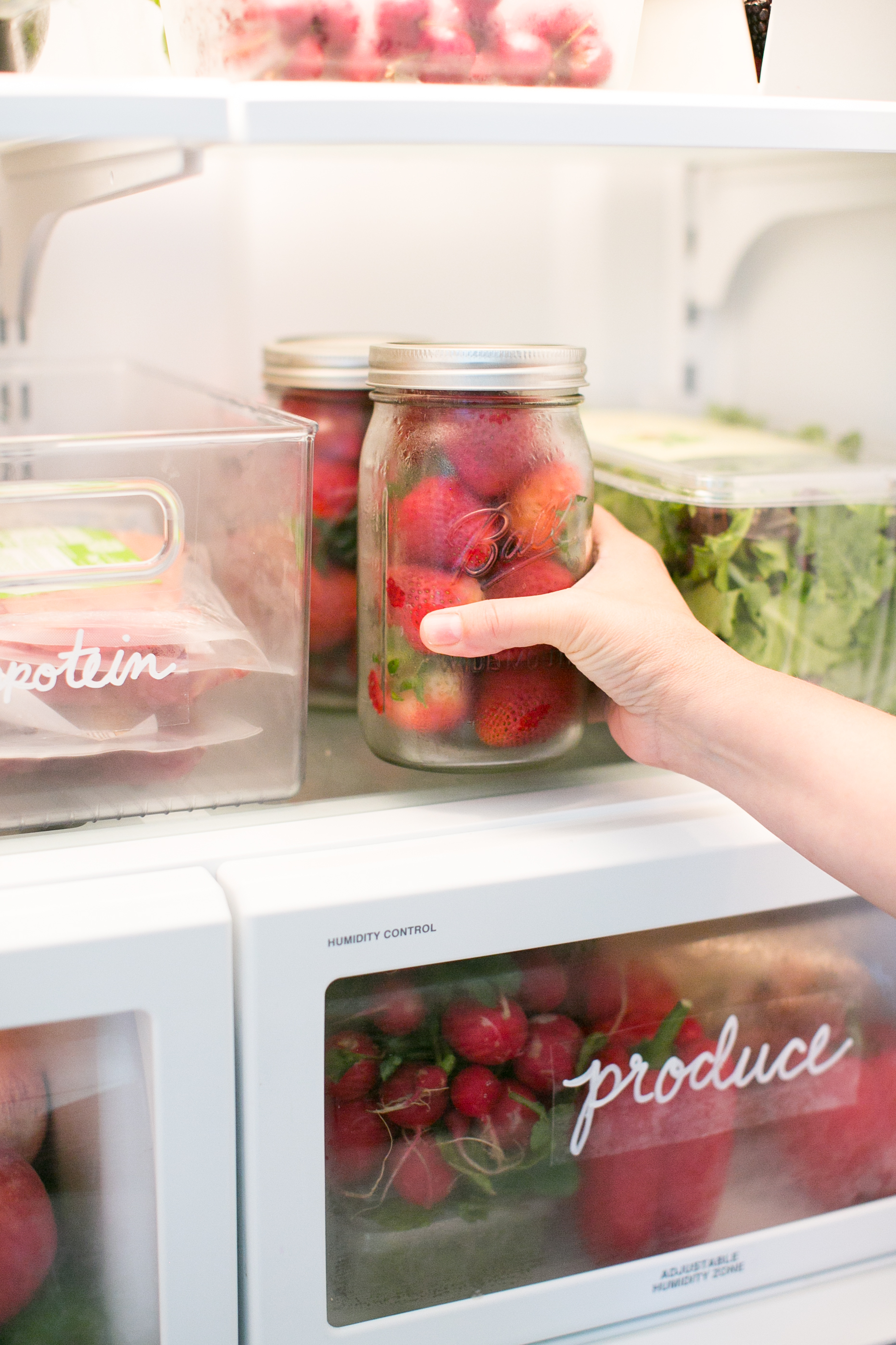 A Peek Inside Our Refrigerator & Using Mason Jars To Make It Pretty &  Organized