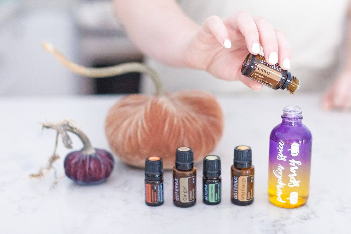 DIY Pumpkin Spice Room Spray with Essential Oils from Happy Money Saver | 7 DIY Room Sprays for Fall