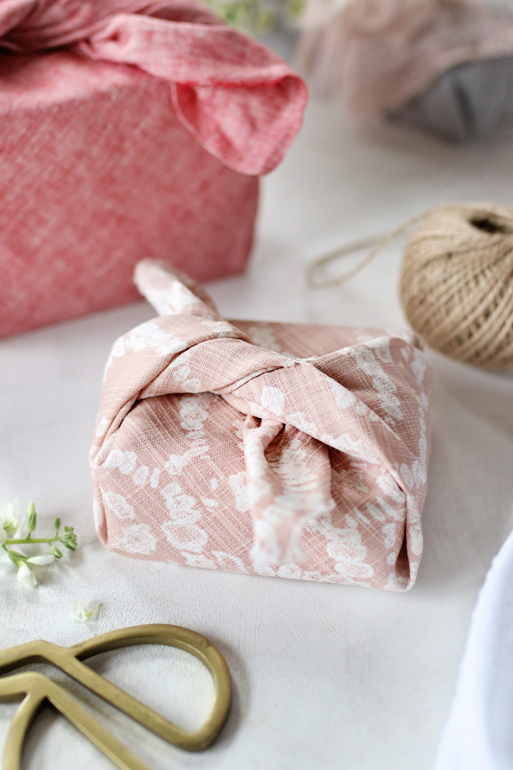 DIY Fabric Gift Wrap