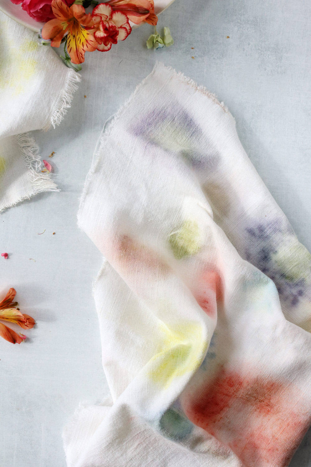 DIY Flower Dye Napkins