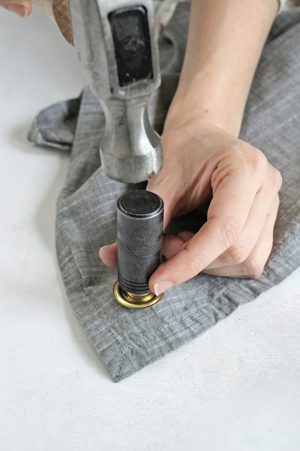 No Sew DIY Apron with grommets