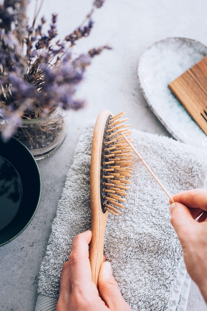 How To Clean Your Hairbrushes Naturally | Hello Nest