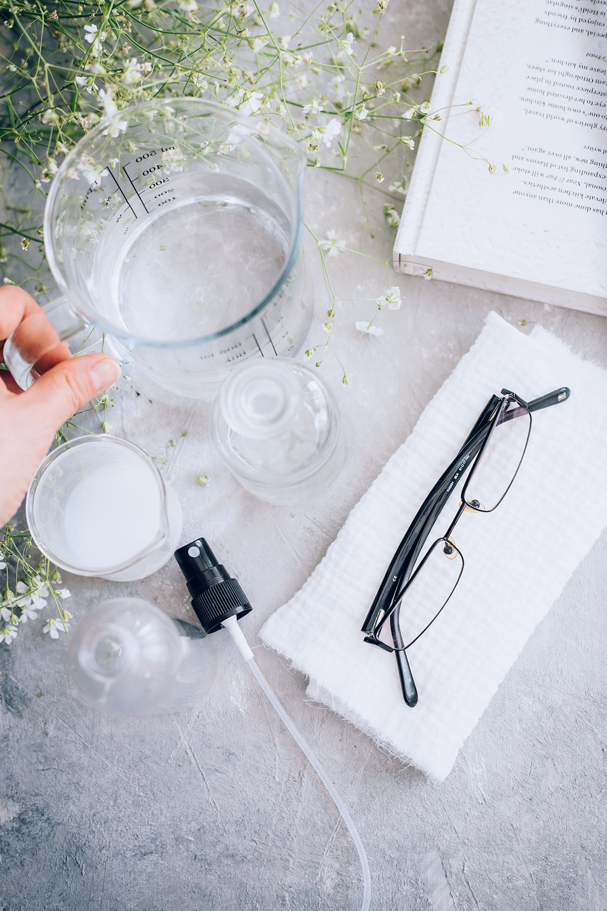 DIY eyeglass cleaner supplies