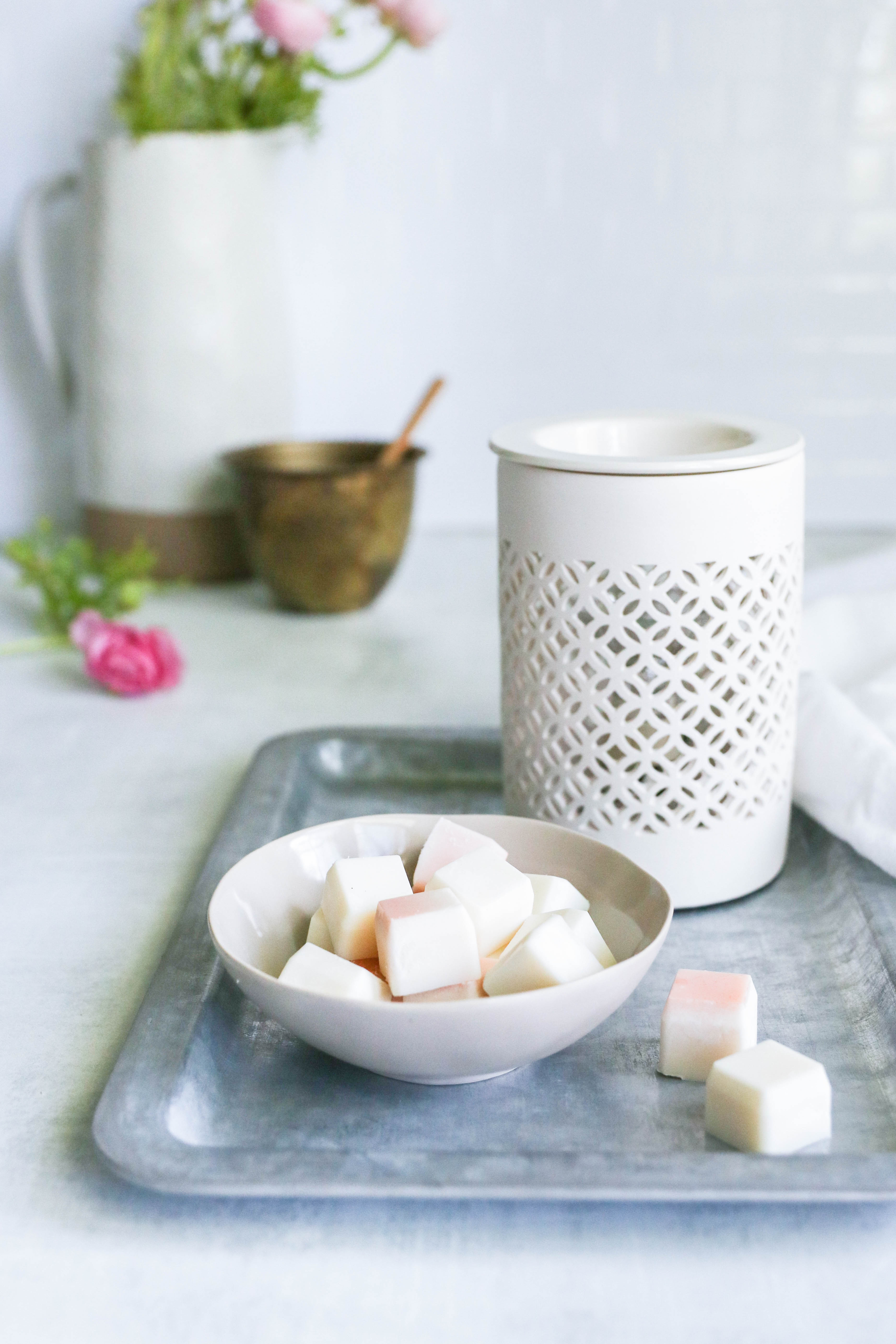 How to Make Soy Wax Melts with Essential Oils