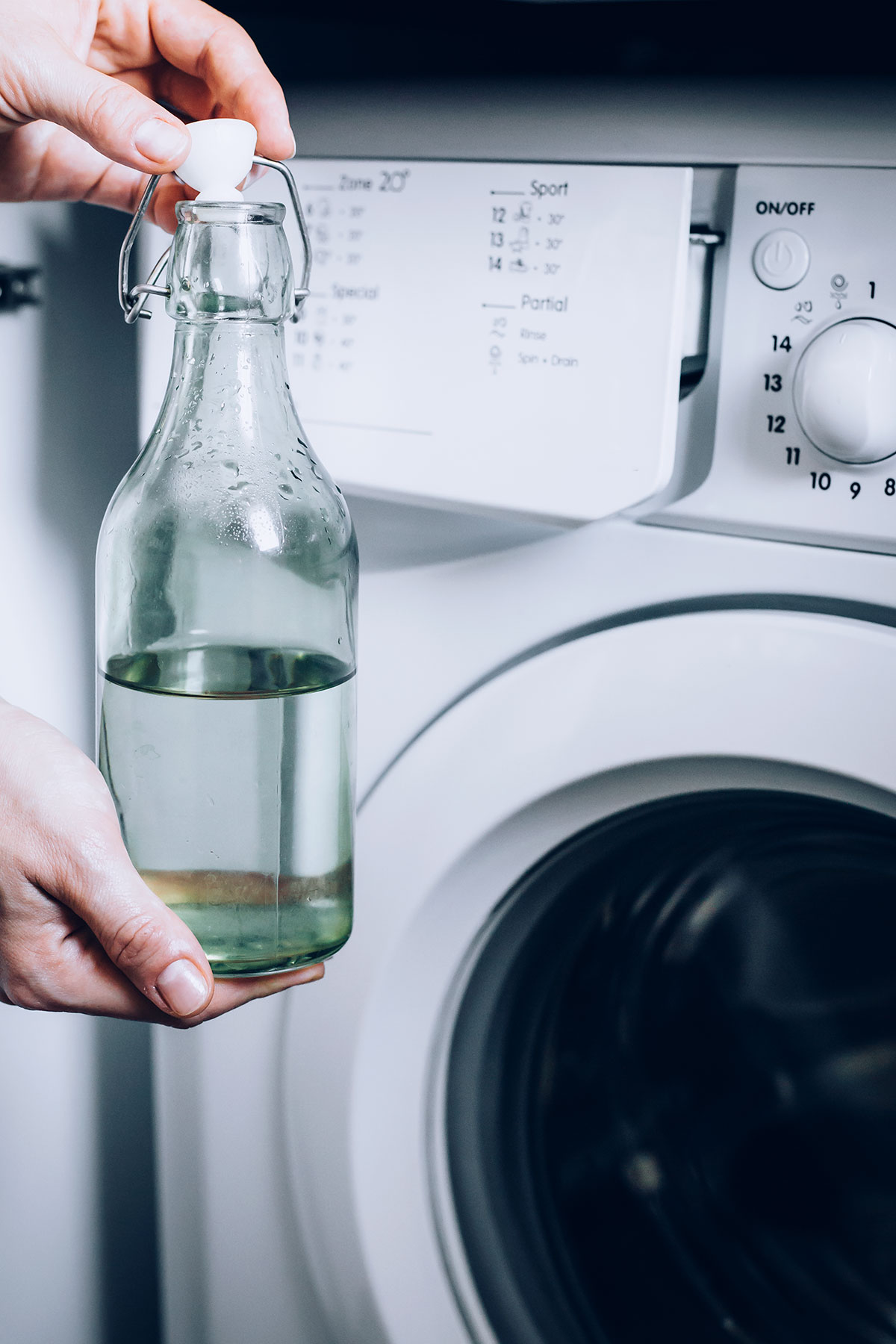 How To Clean A Washing Machine With Vinegar Hello Nest