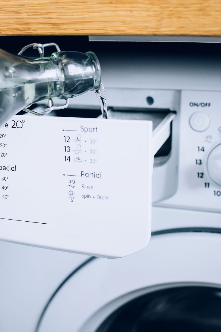 How To Clean a Washing Machine With Vinegar Hello Nest