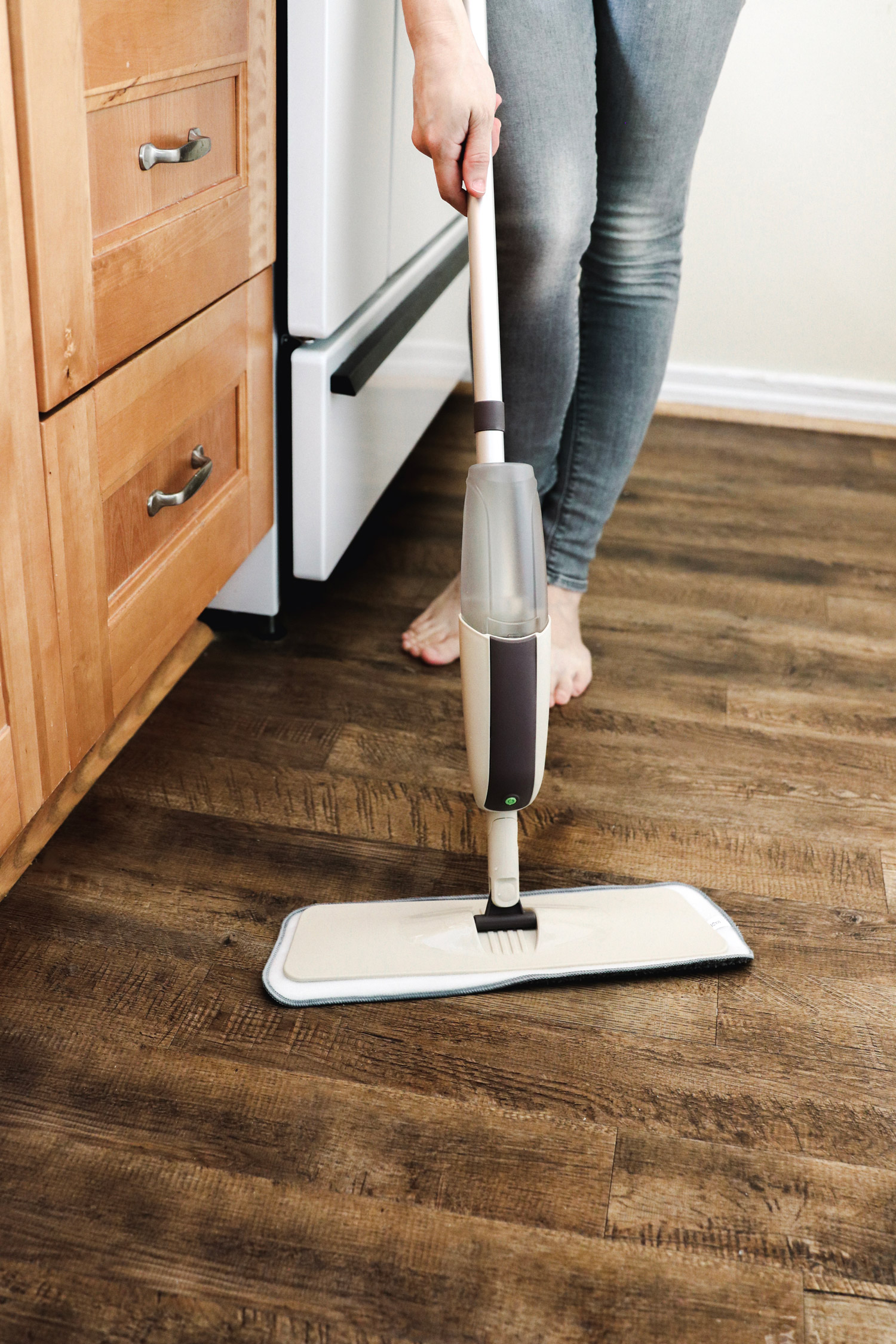 3 Ingredient Laminate Floor Cleaner Hello Nest