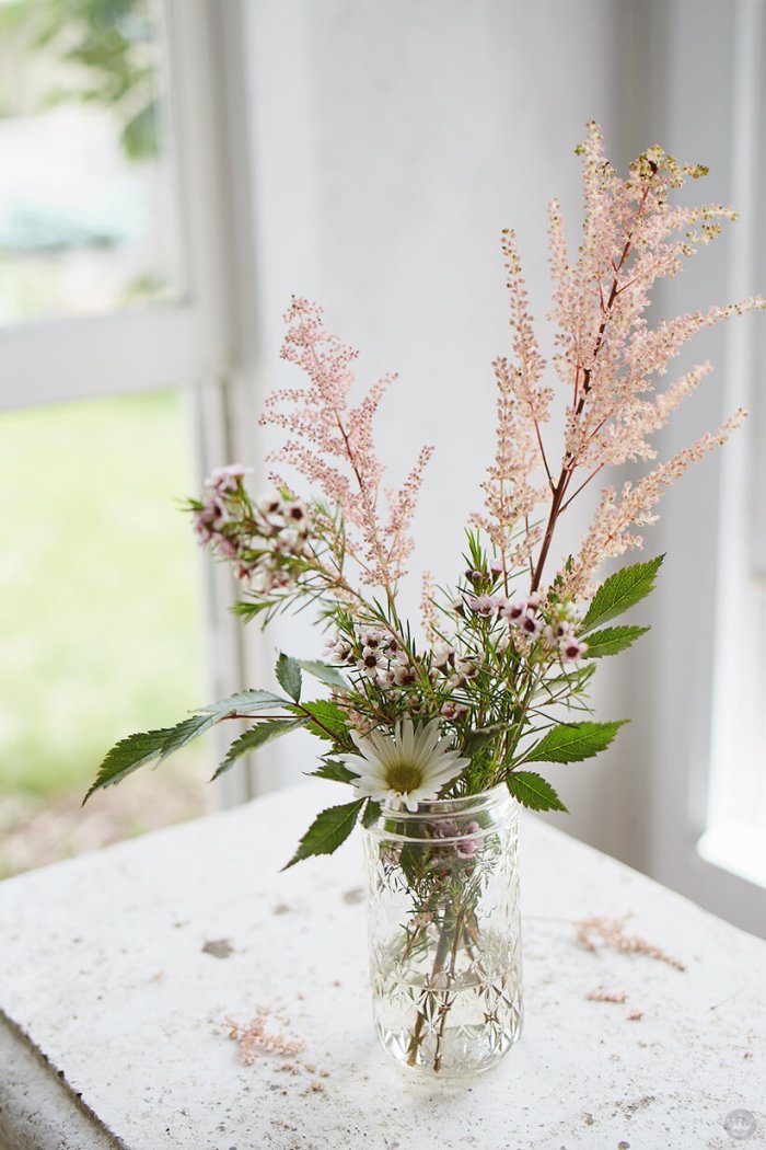 Simple, modern flower arrangements from Think Make Share