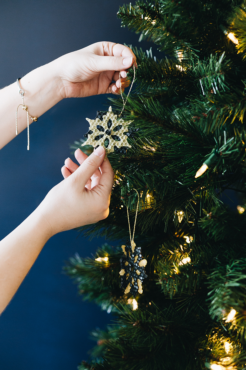 Snowflake Natural Beeswax Ornament DIY from Jojostatic