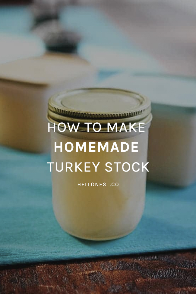 How to make homemade turkey stock - HelloNest.co