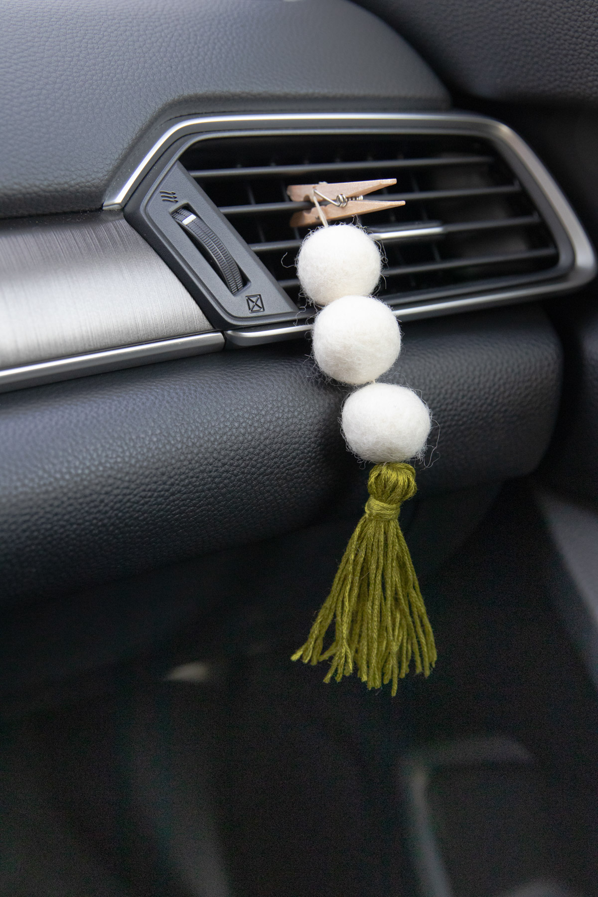 These DIY car air fresheners use herbs, botanicals and essential oils to give your car a fresh, sunny scent, naturally.