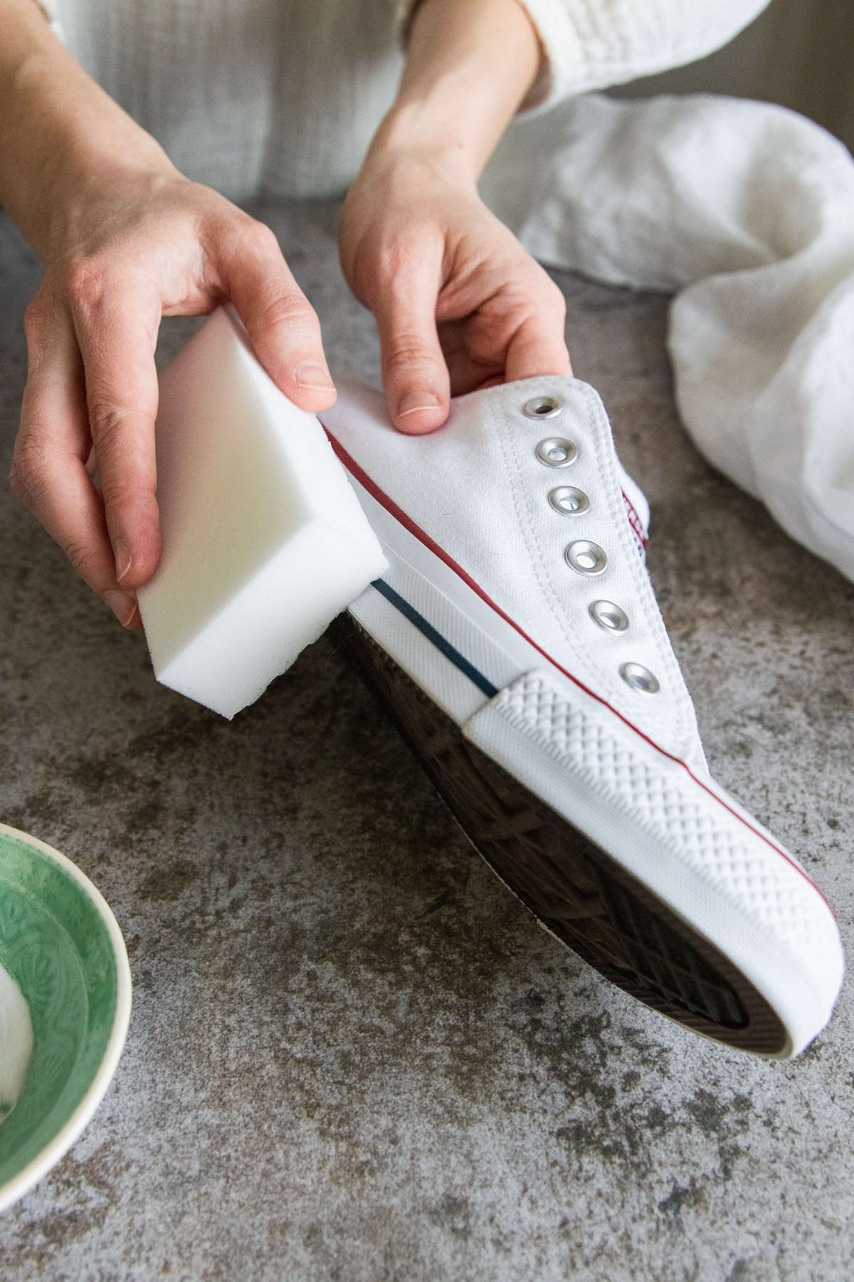 How to clean all white deals converse