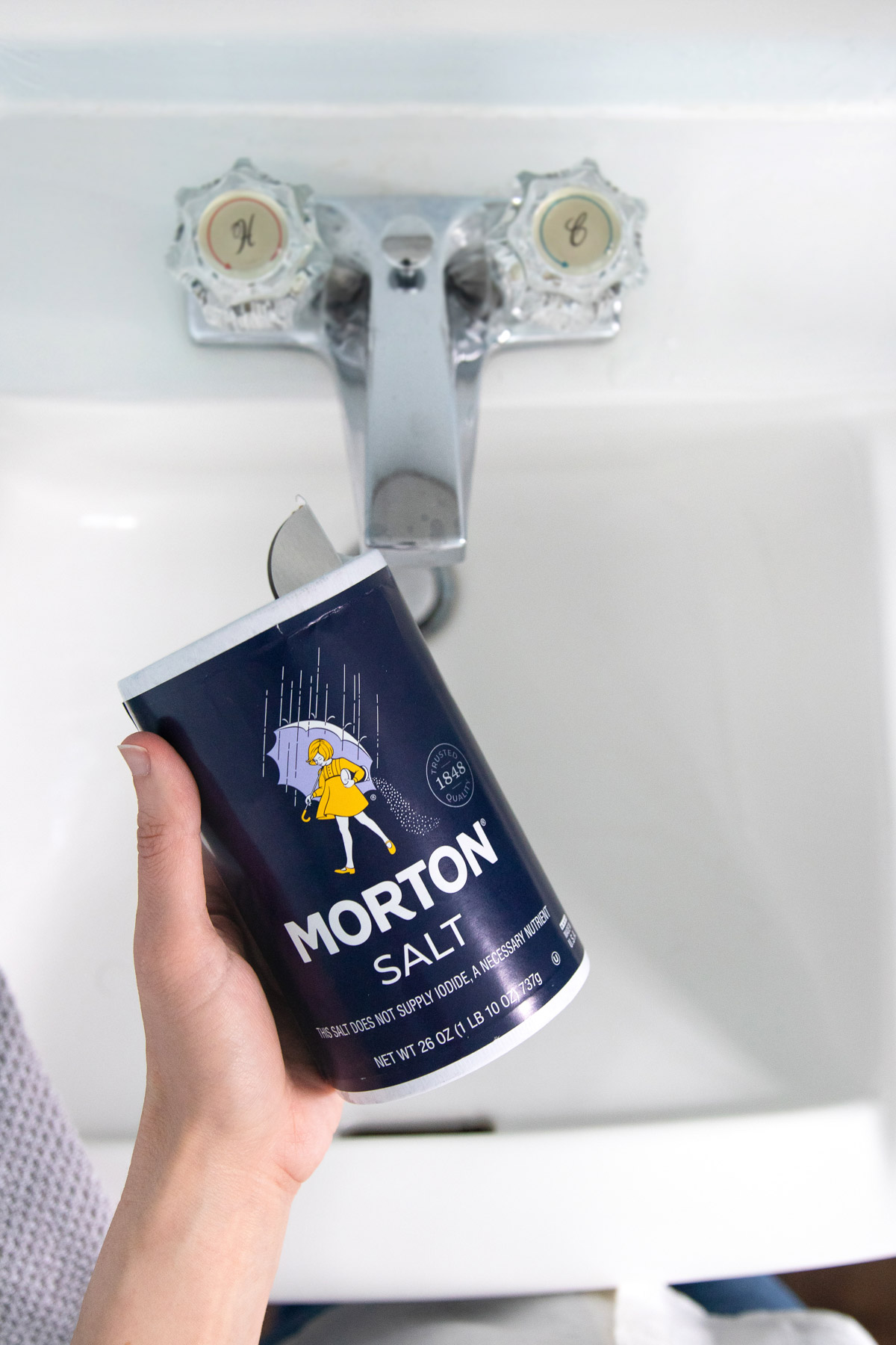 5 Drain Cleaners You Can Make at Home - Magnolia Companies