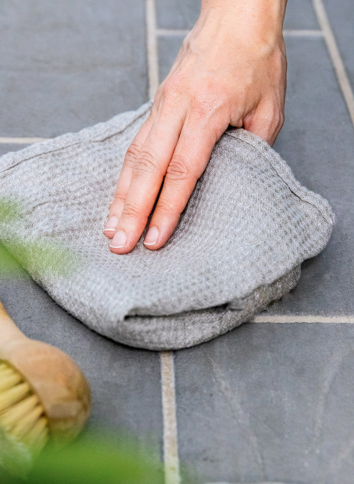 How to clean grout