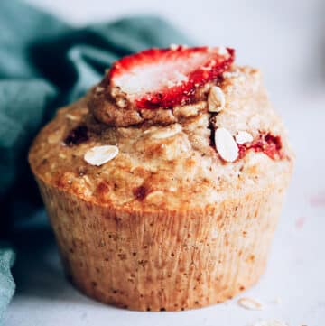 Strawberry Oat Cups